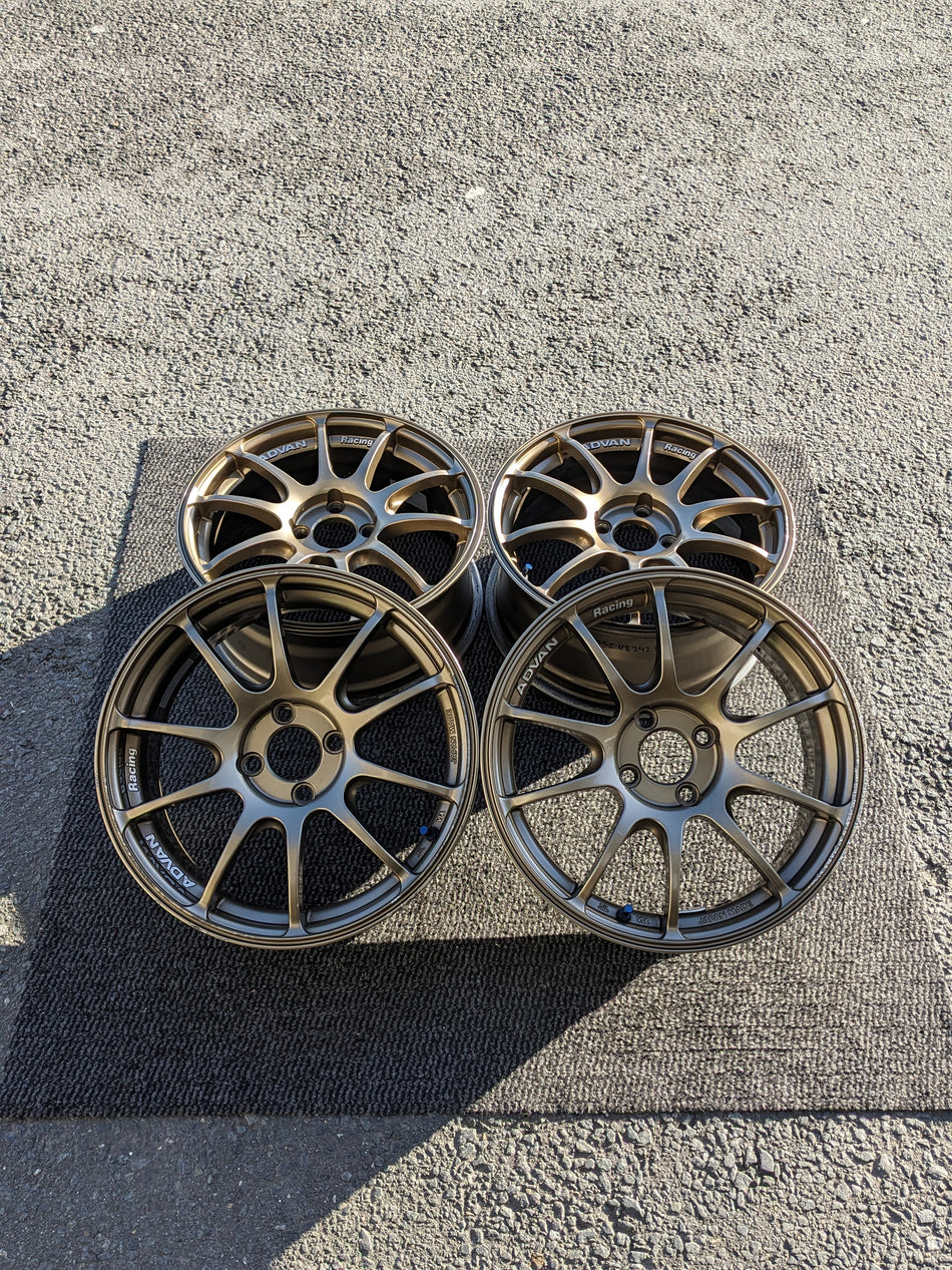 YOKOHAMA ADVAN RACING RZ