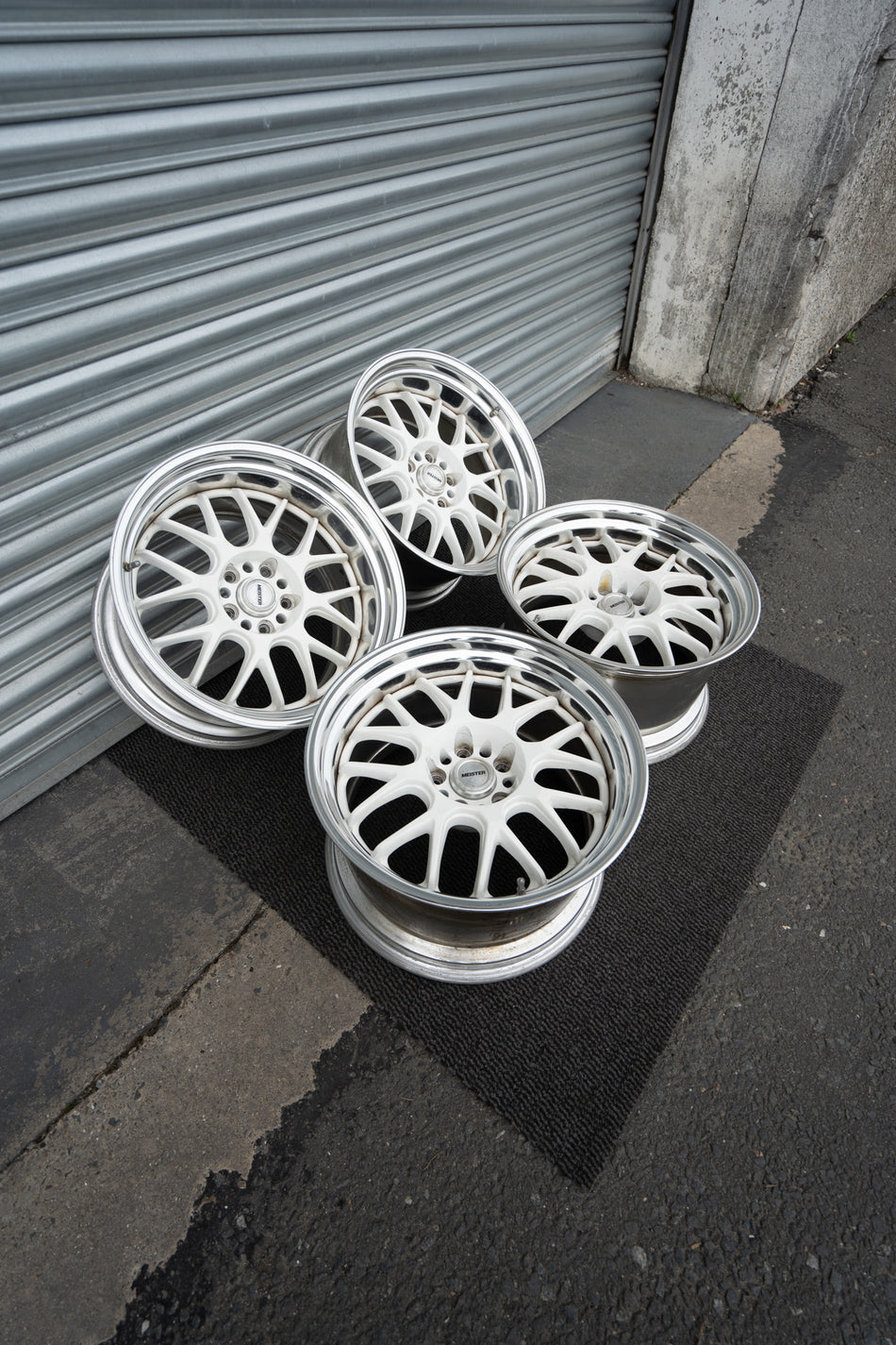 WORK MEISTER M1R MESH