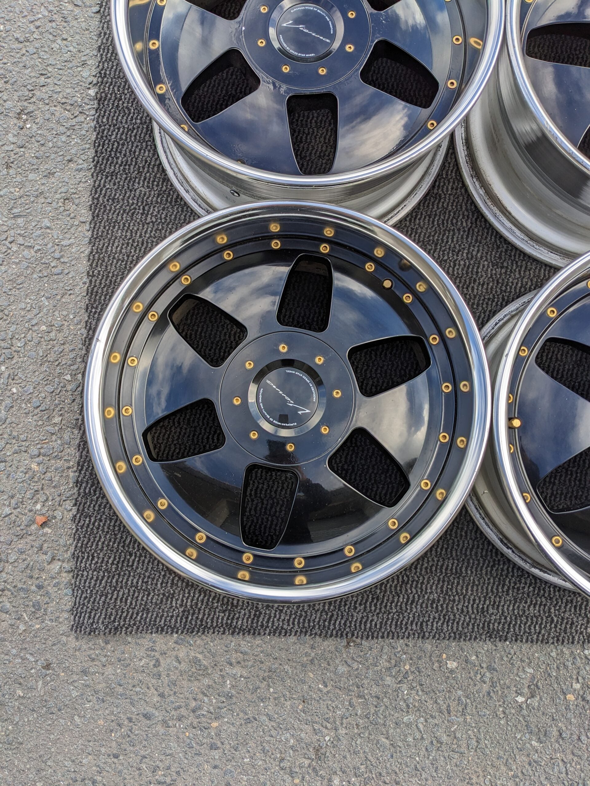 SSR VIENNA KREIS - JDM Distro - Buy JDM Wheels, Engines and Parts