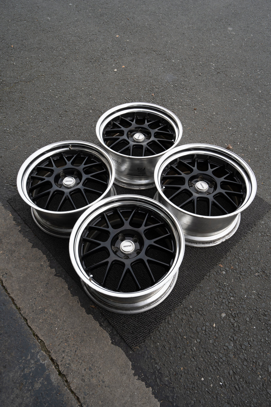 WORK MEISTER M1R MESH