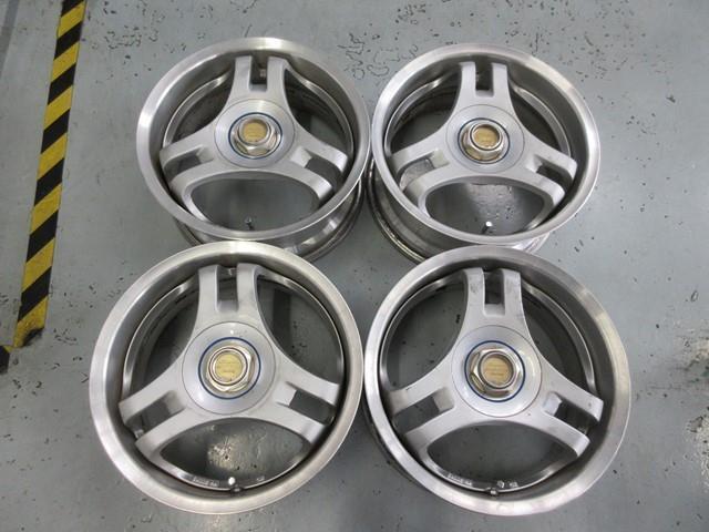 YOKOHAMA SUPER ADVAN RACING SA3R