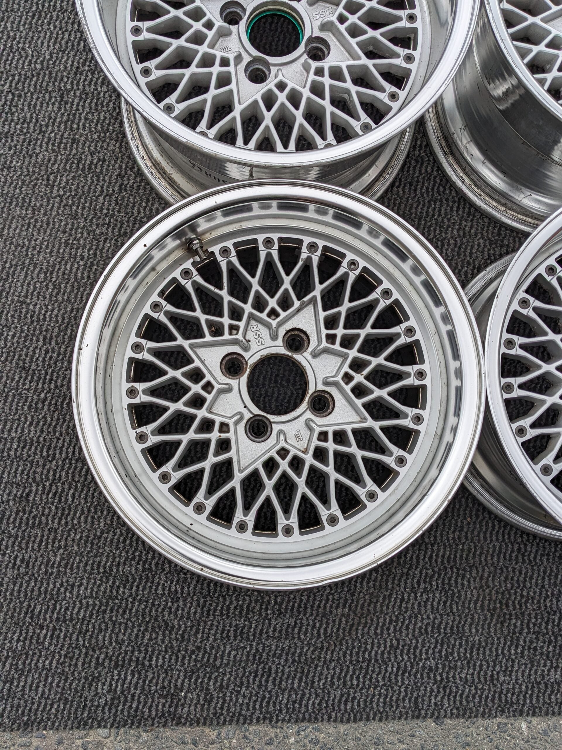 SSR SPEEDSTAR FORMULA MESH - JDM Distro - Buy JDM Wheels, Engines
