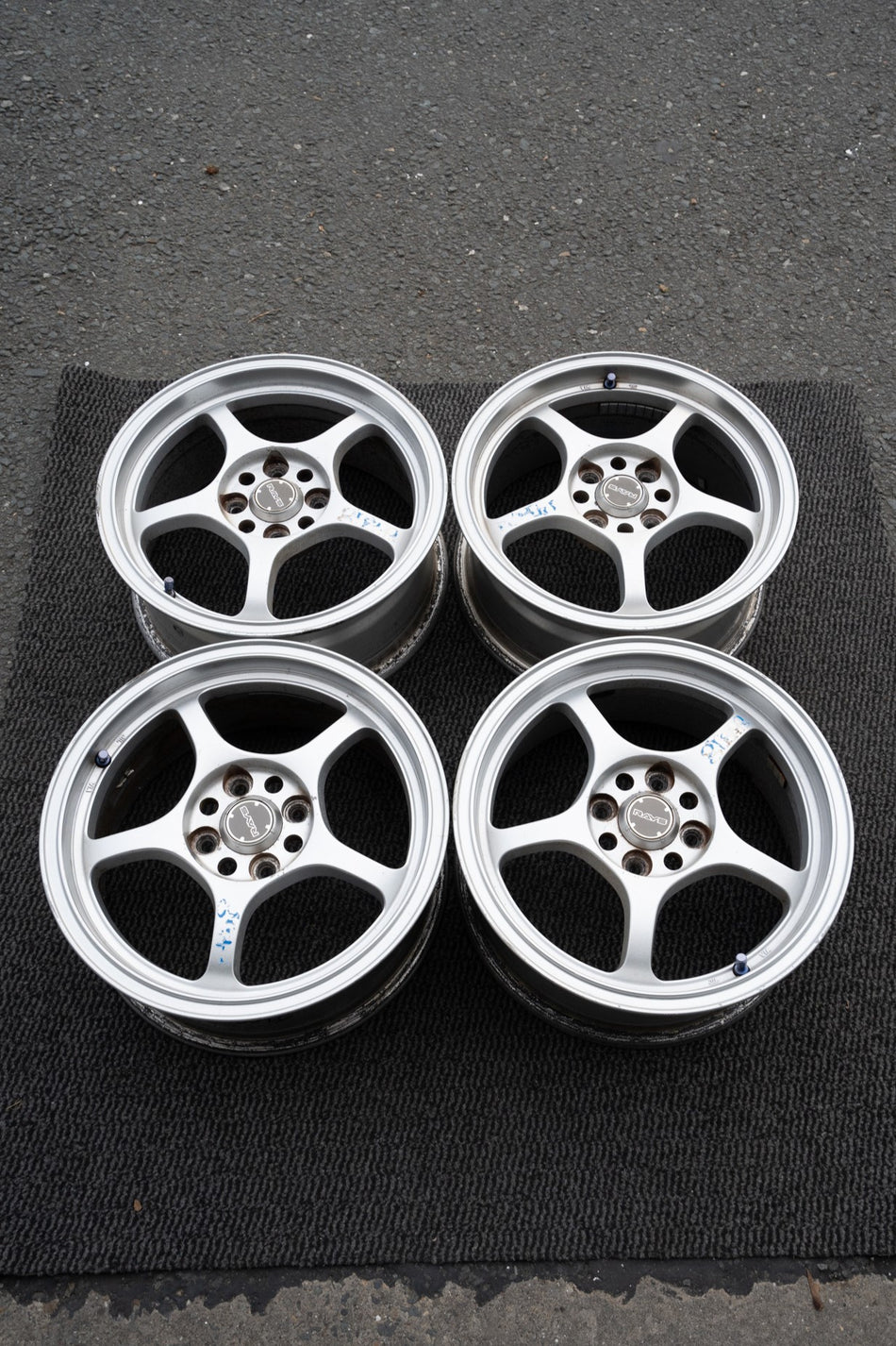 RAYS GRAMLIGHTS 57C
