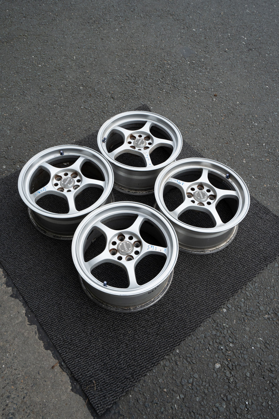 RAYS GRAMLIGHTS 57C