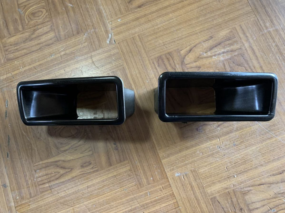 NISSAN SKYLINE GTR R32 GENUINE NISMO N1 FRONT BUMPER VENTS DUCTS PAIR