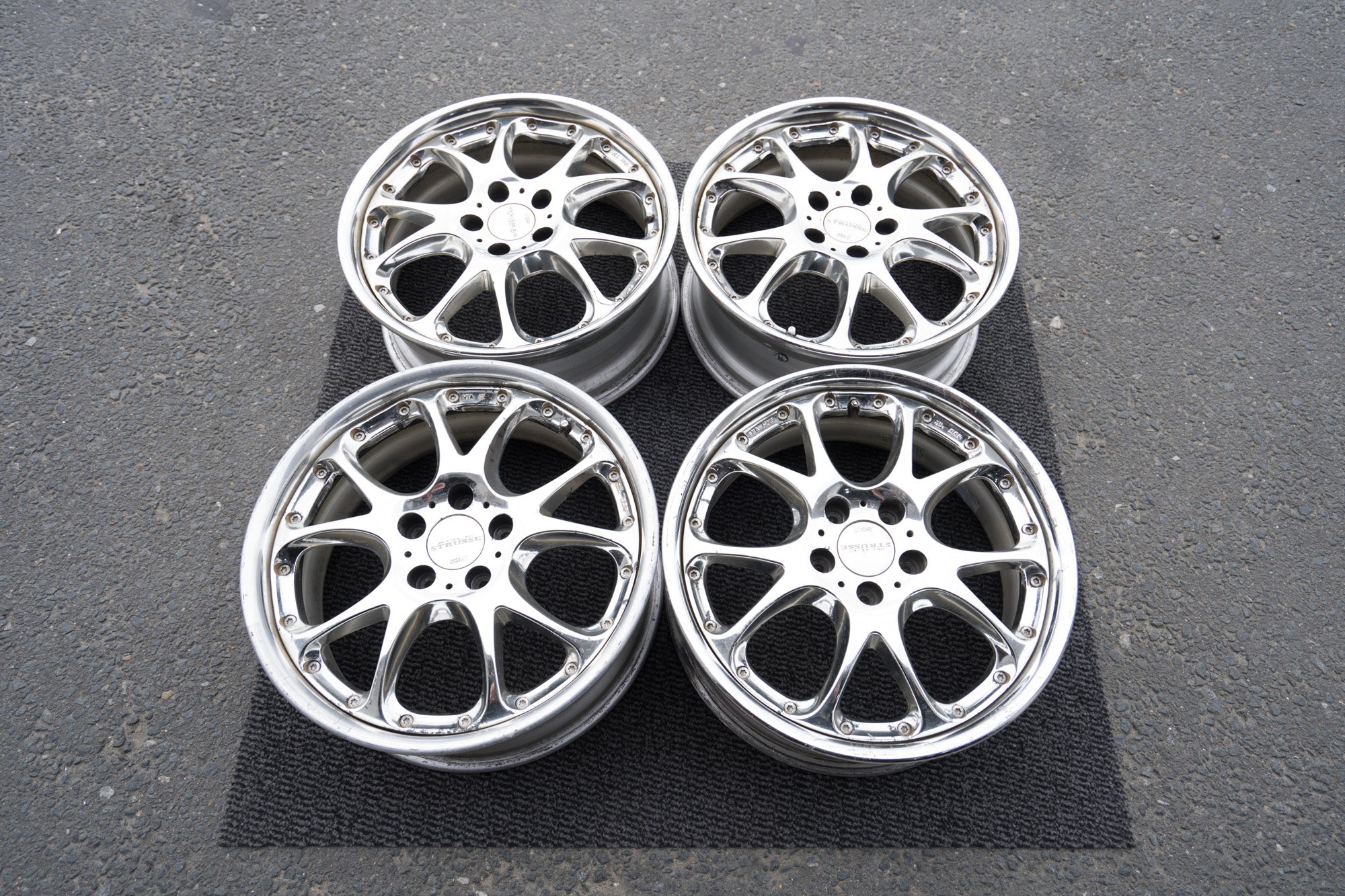 SSR AGLE STRUSSE CHROME - JDM Distro - Buy JDM Wheels, Engines and