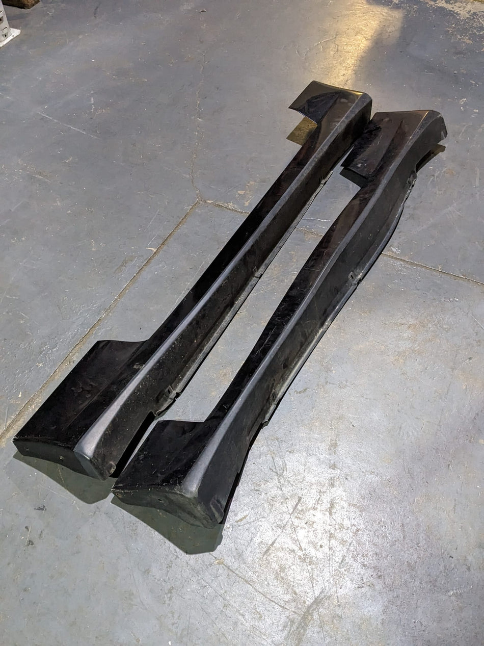 NISSAN SILVIA PS13 180SX S13 GENUINE OEM CHUKI SIDE SKIRTS