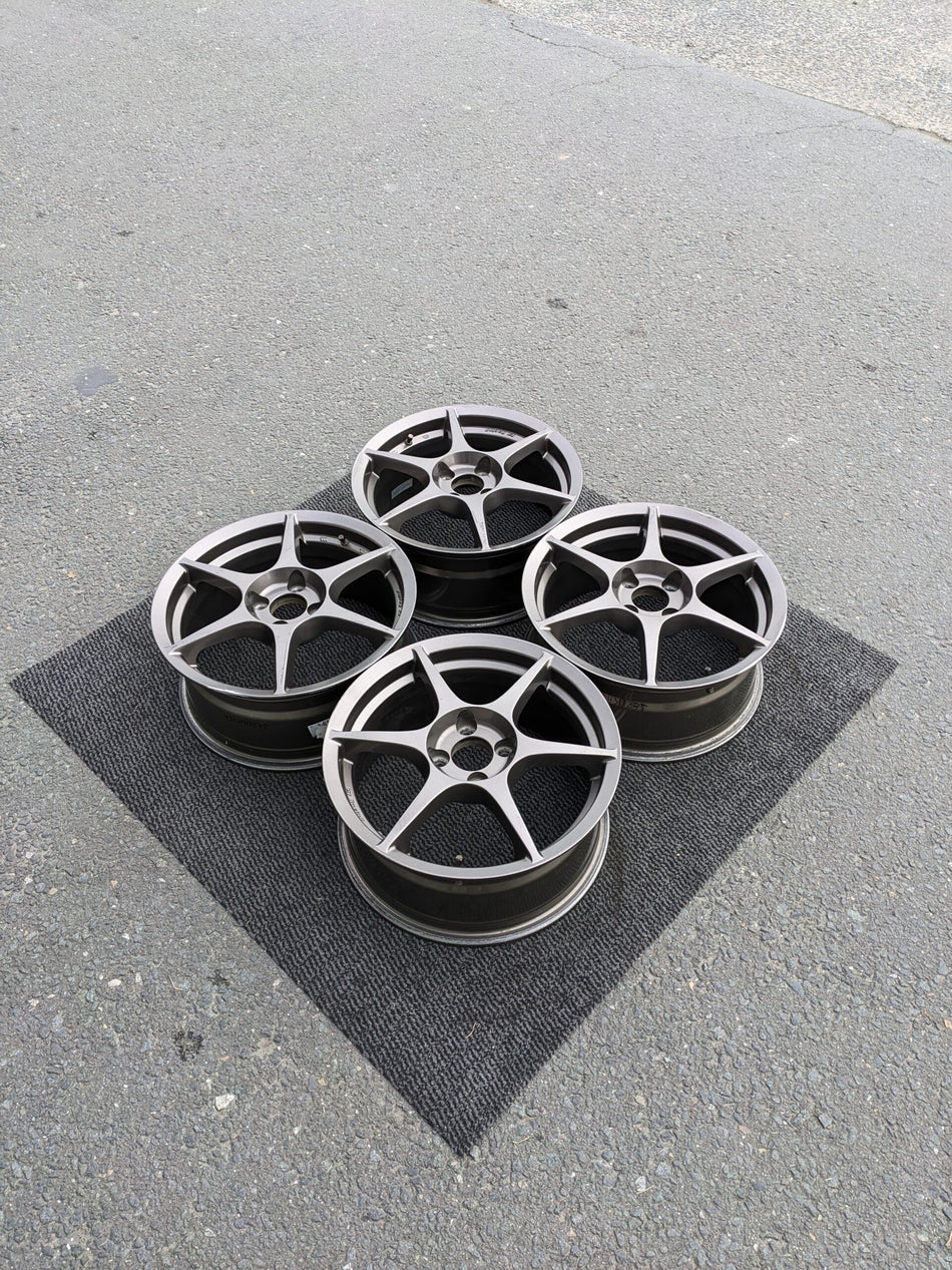 BUDDYCLUB P1 RACING G1