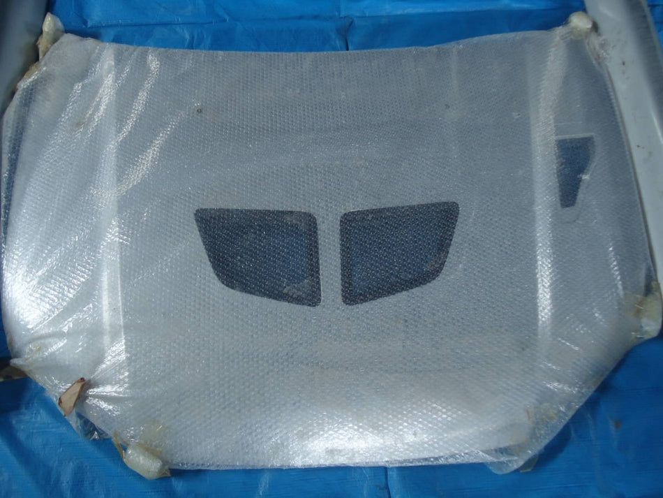MITSUBISHI LANCER EVO 7 VII CT9A GENUINE JDM BONNET &amp; VENTS