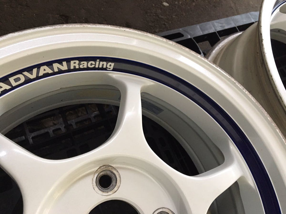 YOKOHAMA ADVAN RACING RG I