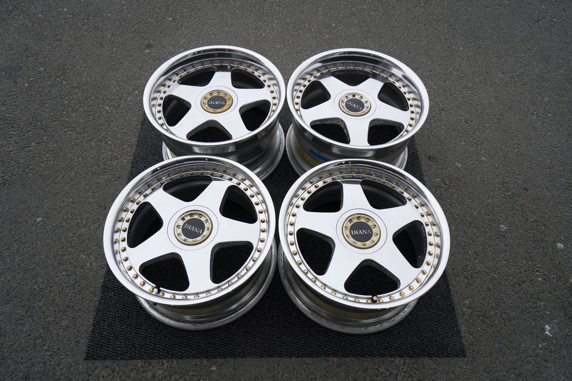 SSR VIENNA SPOKE DIANA CHROME - JDM Distro - Buy JDM Wheels