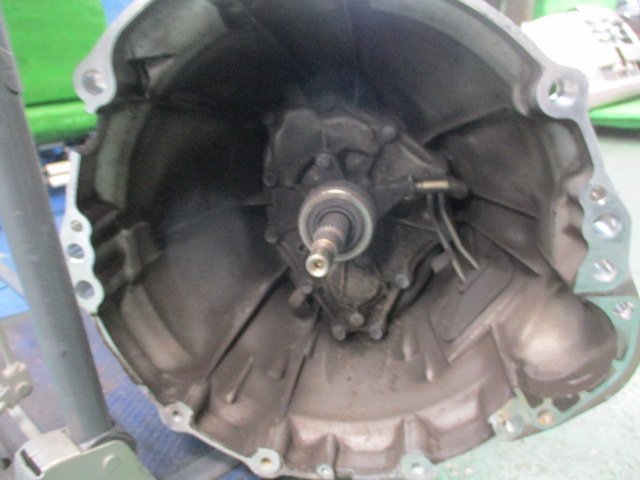 NISSAN 350Z 370Z Z33 Z34 HR CD009 GEARBOX