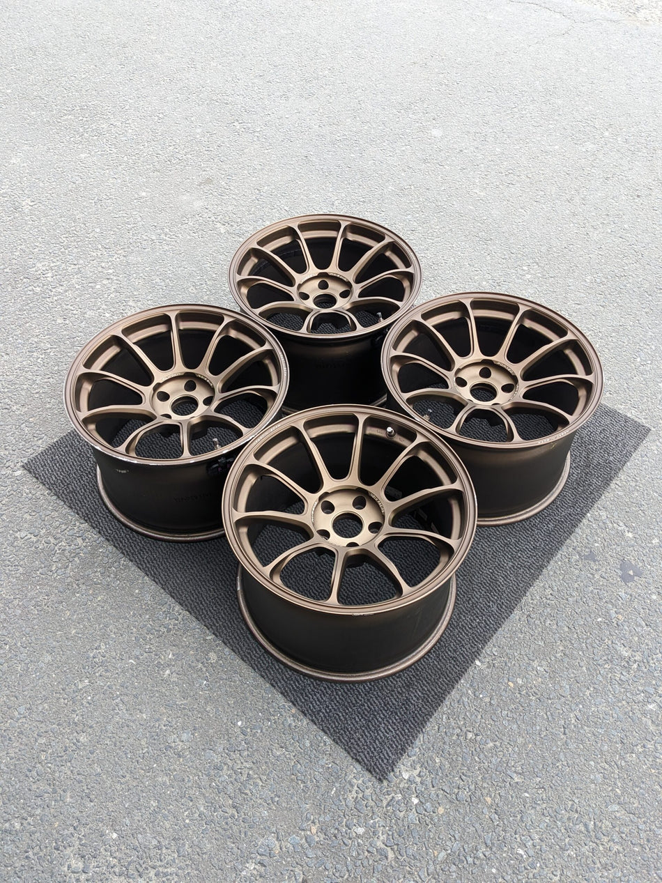 RAYS VOLK RACING ZE40 GTR BRONZE