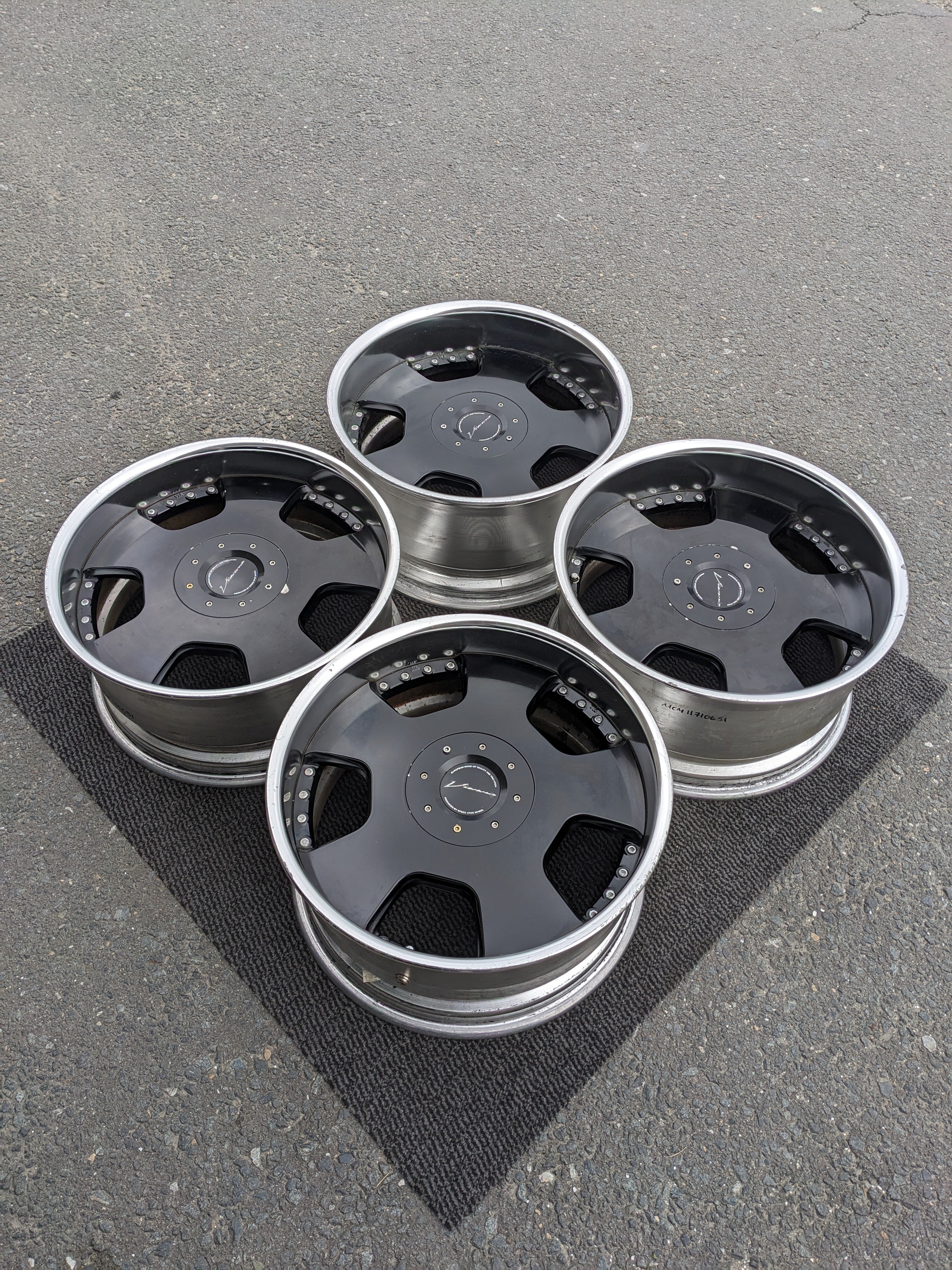 SSR VIENNA DISH - JDM Distro - Buy JDM Wheels, Engines and Parts