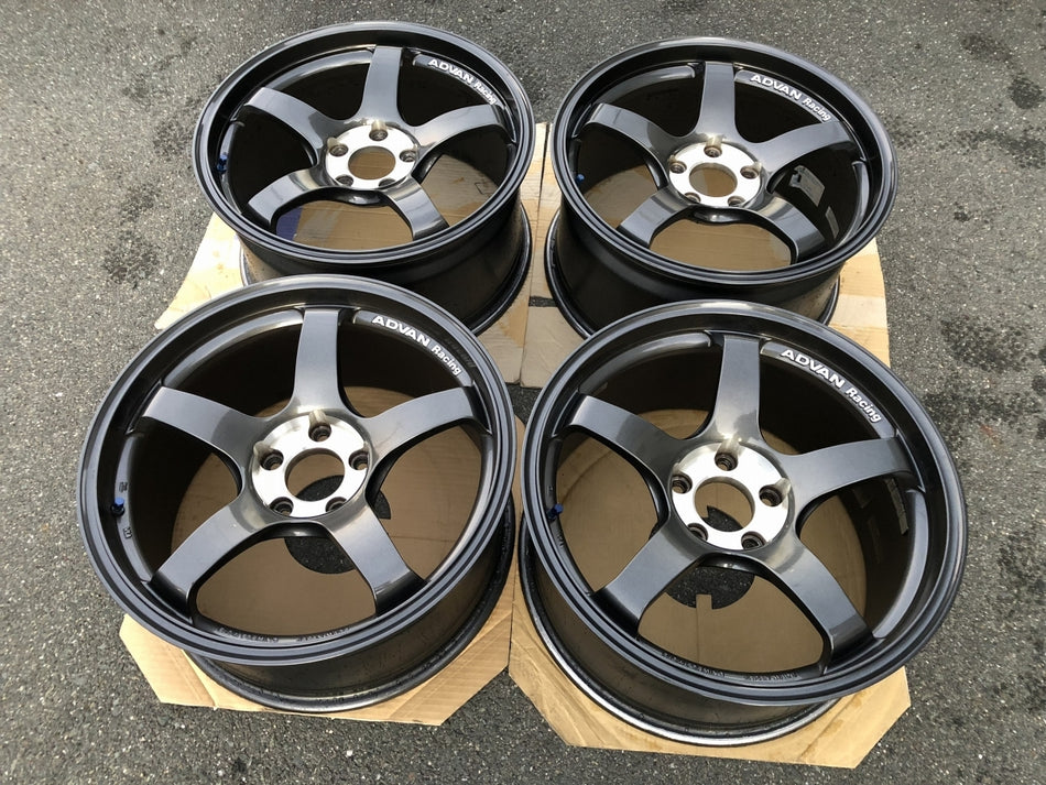 YOKOHAMA ADVAN RACING TC-3