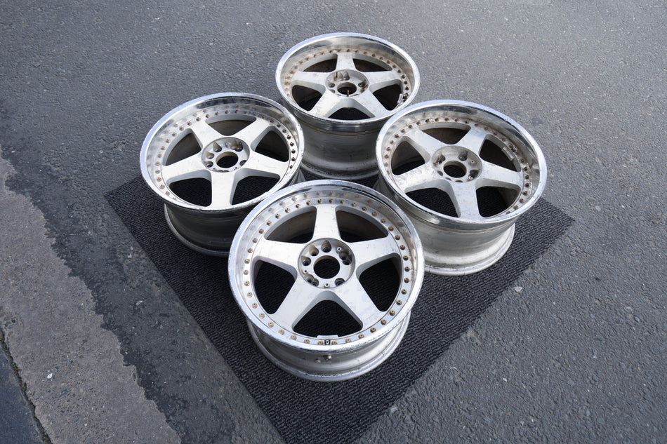 VEILSIDE ANDREW RACING V