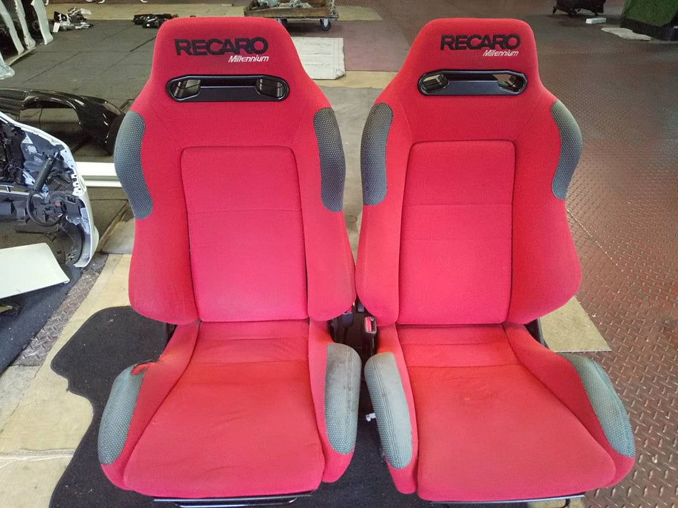 RECARO SR3 MILLENNIUM RED RECLINER RACING SEATS PAIR