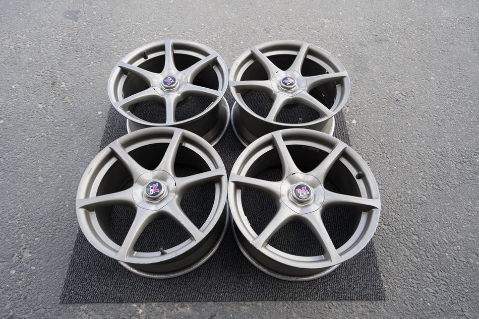 NISSAN R34 SKYLINE GTR BNR34 GENUINE OEM FORGED WHEELS WITH CAPS