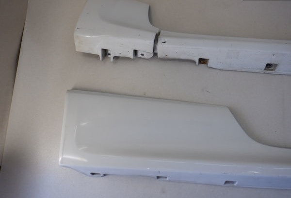 NISSAN SKYLINE R33 GTR BCNR33 GENUINE OEM SIDE SKIRTS