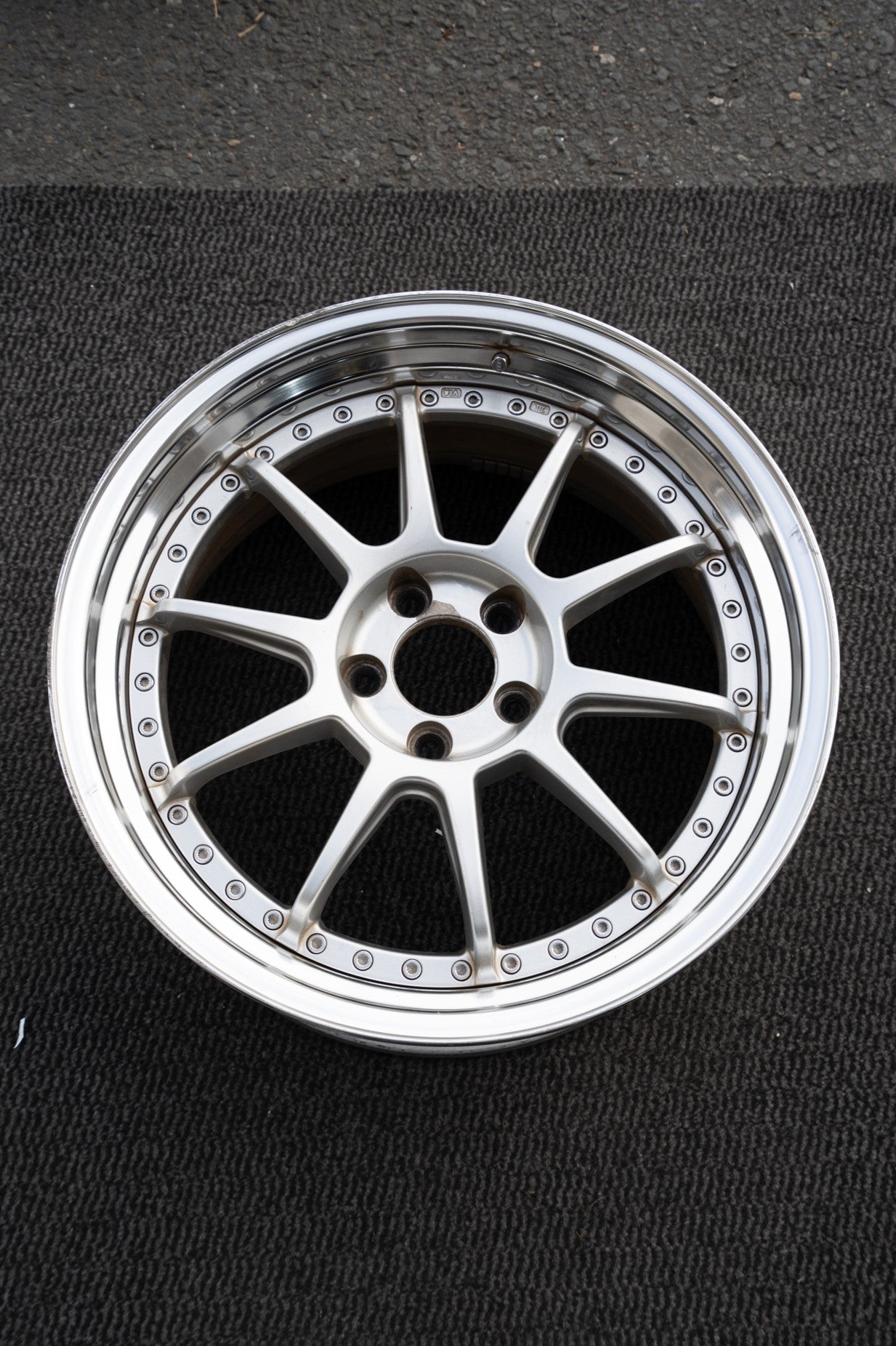 SSR PROFESSOR SP3 - JDM Distro - Buy JDM Wheels, Engines and Parts