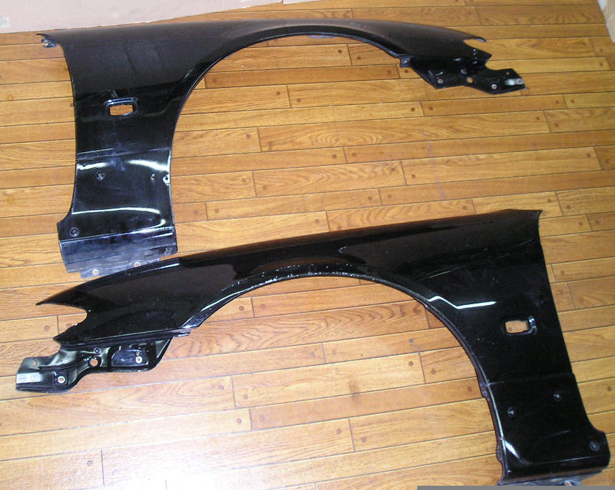 NISSAN SILVIA S15 SPEC-R GENUINE FRONT FENDERS WINGS PAIR