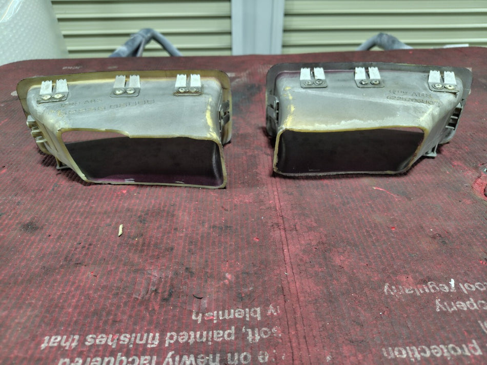 NISSAN SKYLINE GTR R32 BNR32 GENUINE NISMO N1 FRONT BUMPER VENTS DUCTS PAIR