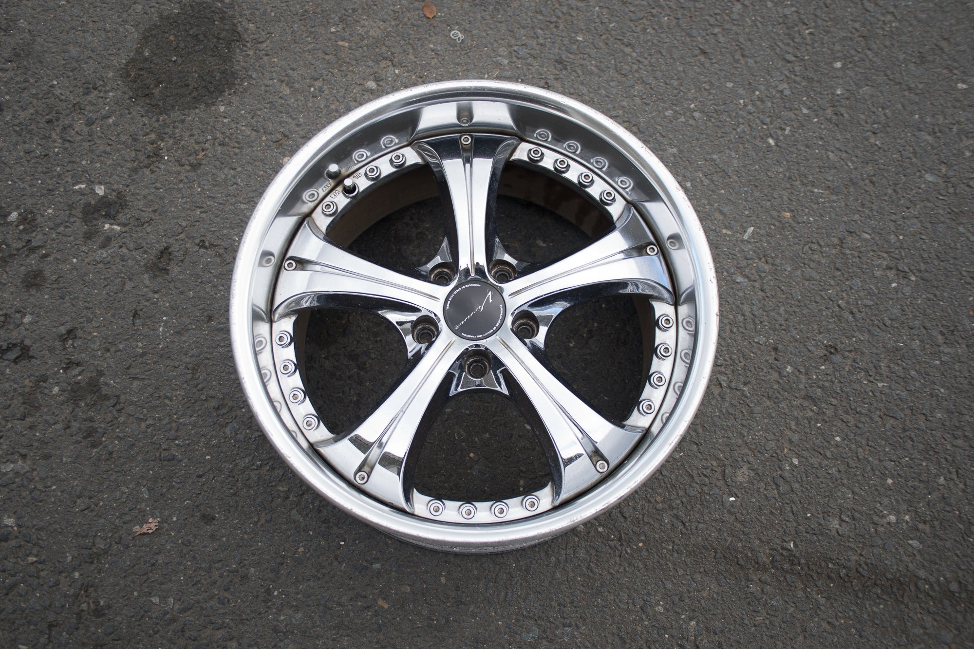 SSR VIENNA COURAGE - JDM Distro - Buy JDM Wheels, Engines and