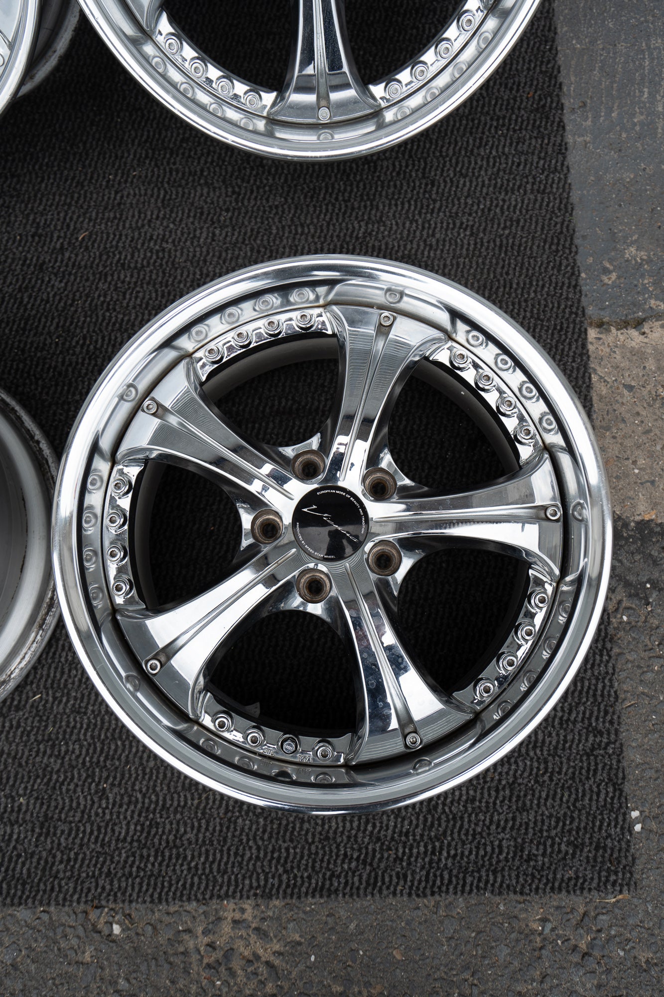 SSR VIENNA COURAGE CHROME - JDM Distro - Buy JDM Wheels, Engines