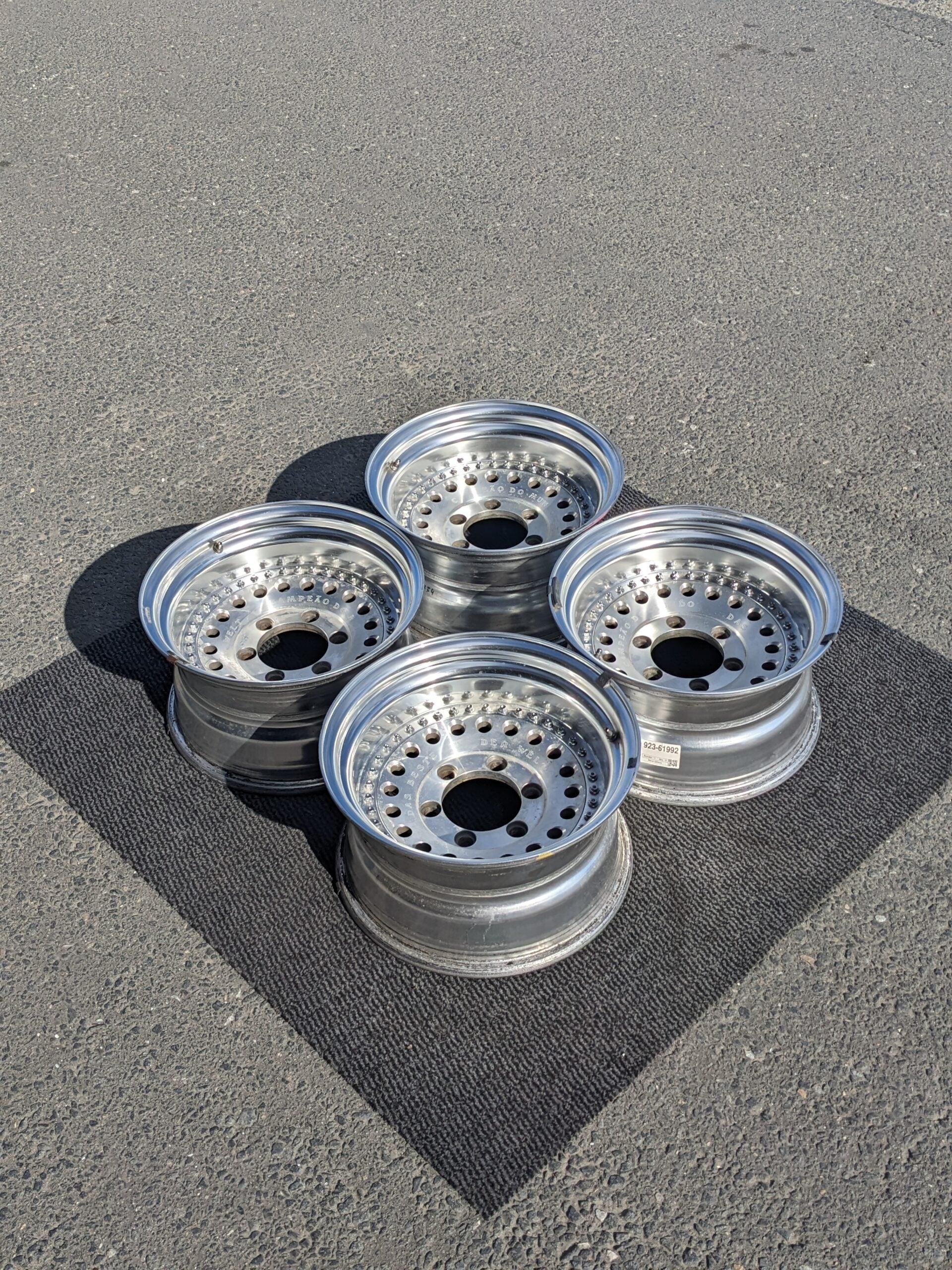 EPSILON CAMPEAO DO MUNDO 4×4 - JDM Distro - Buy JDM Wheels