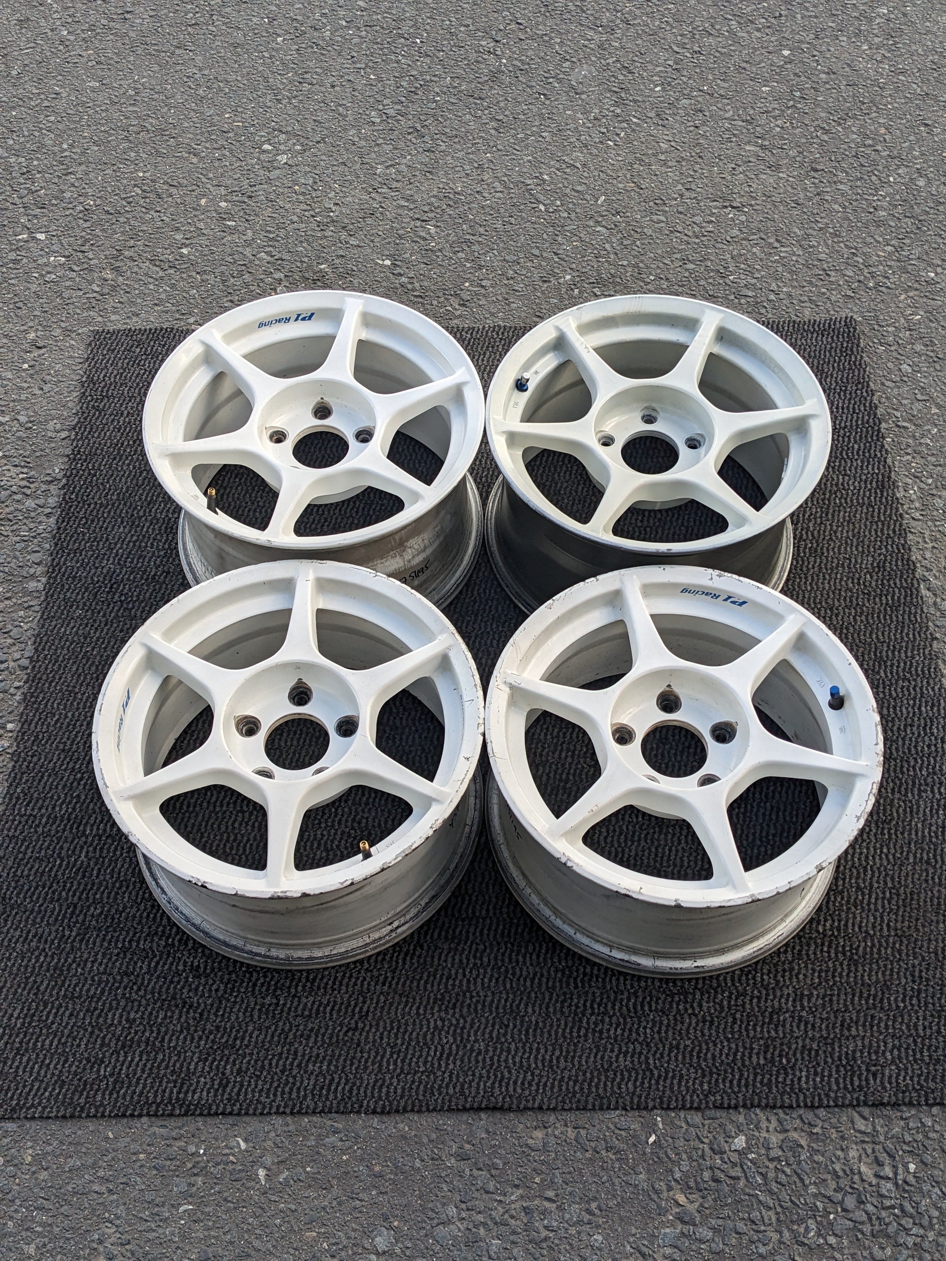 BUDDYCLUB P1 RACING G1 - JDM Distro - Buy JDM Wheels, Engines and