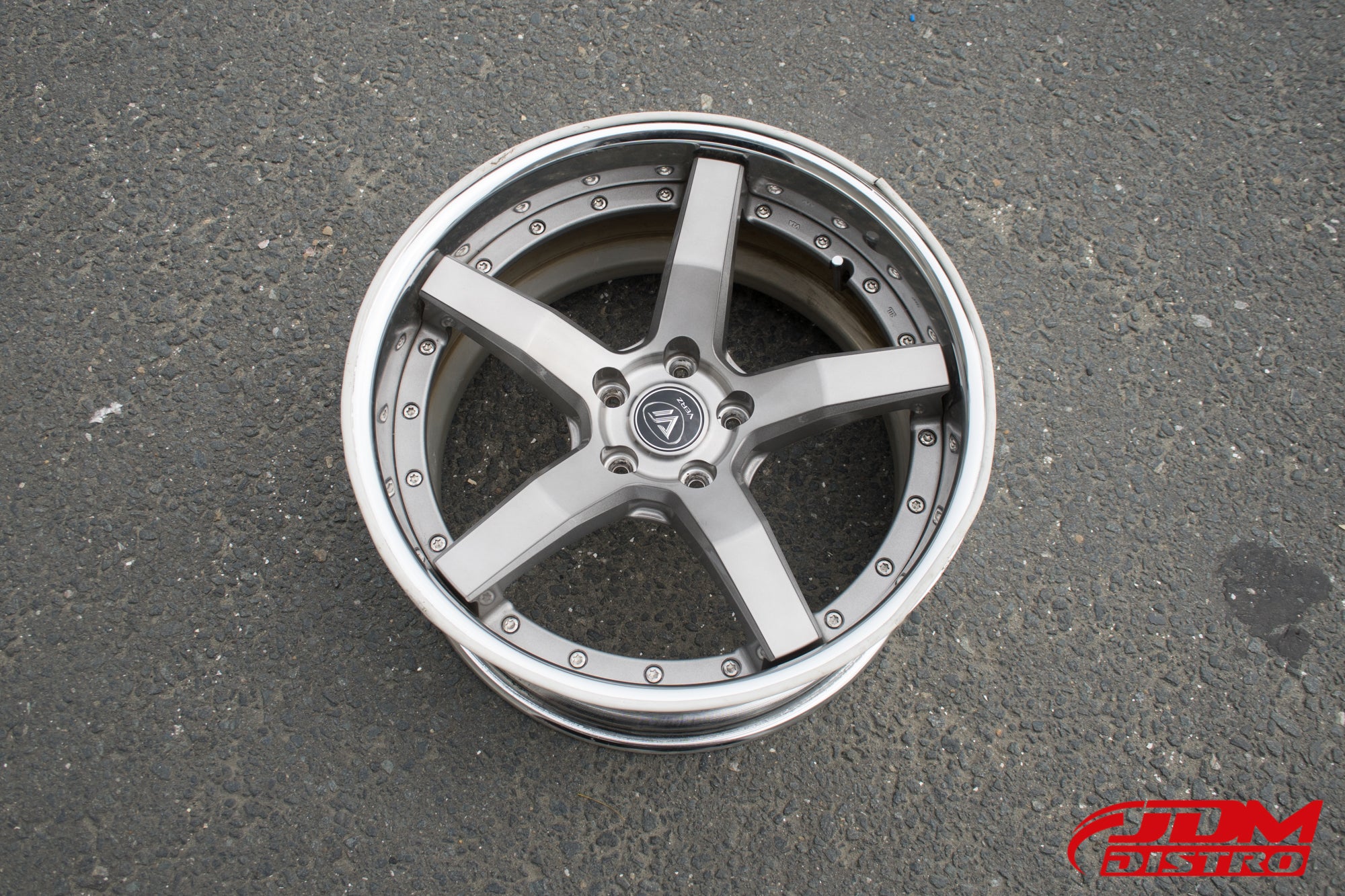 購入不可VERZ-RACING KCV03 4本セット　ホイールのみ WORK VERZ DESIGN KUHL RACING KCV03 - JDM Distro - Buy JDM Wheels