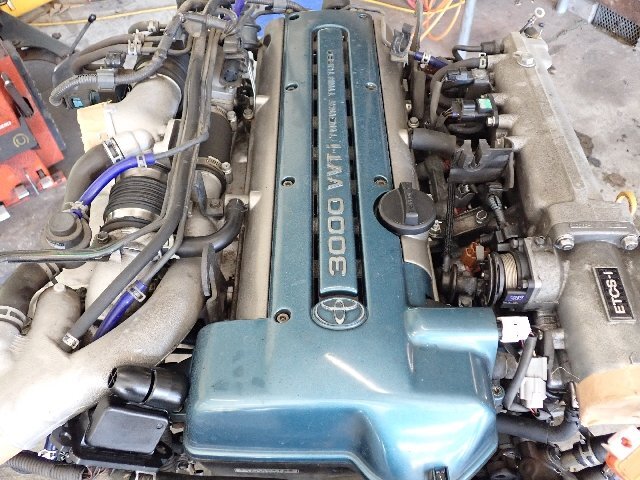 TOYOTA SUPRA JZA80 ARISTO JZS161 2JZGTE VVTI ENGINE