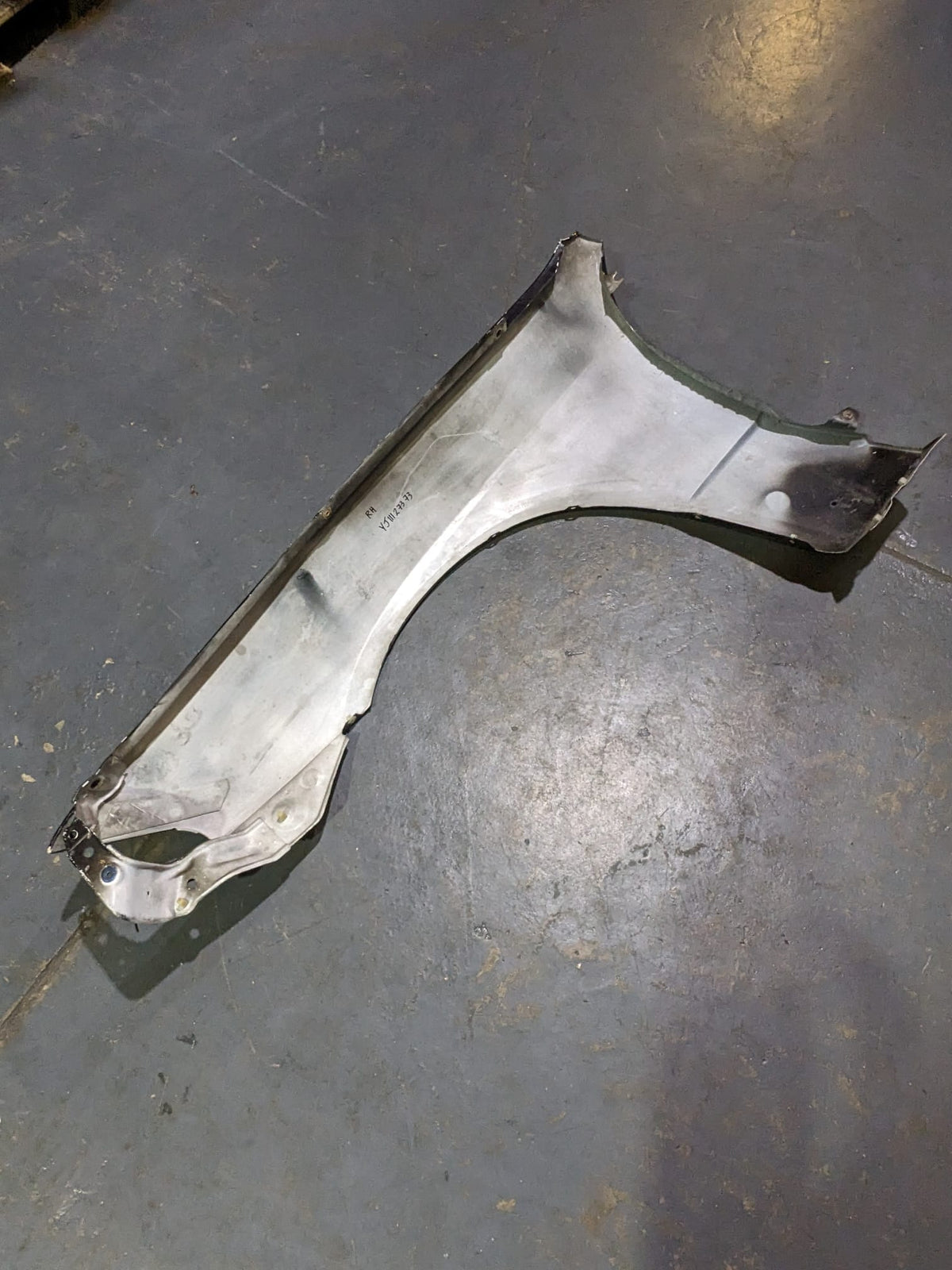Front Rhs Wheel Jam NISSAN SKYLINE R32 GTR BNR32 GENUINE FRONT RIGHT RHS FENDER WING - JDM ...