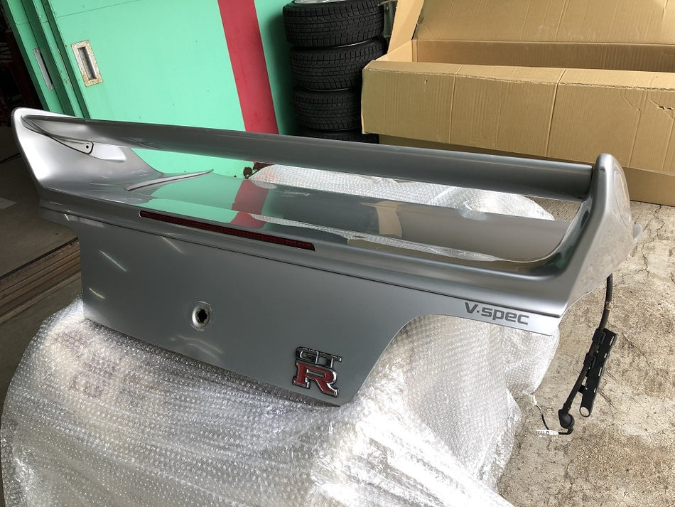 NISSAN SKYLINE R33 GTR V-SPEC GENUINE REAR WING SPOILER &amp; BOOTLID