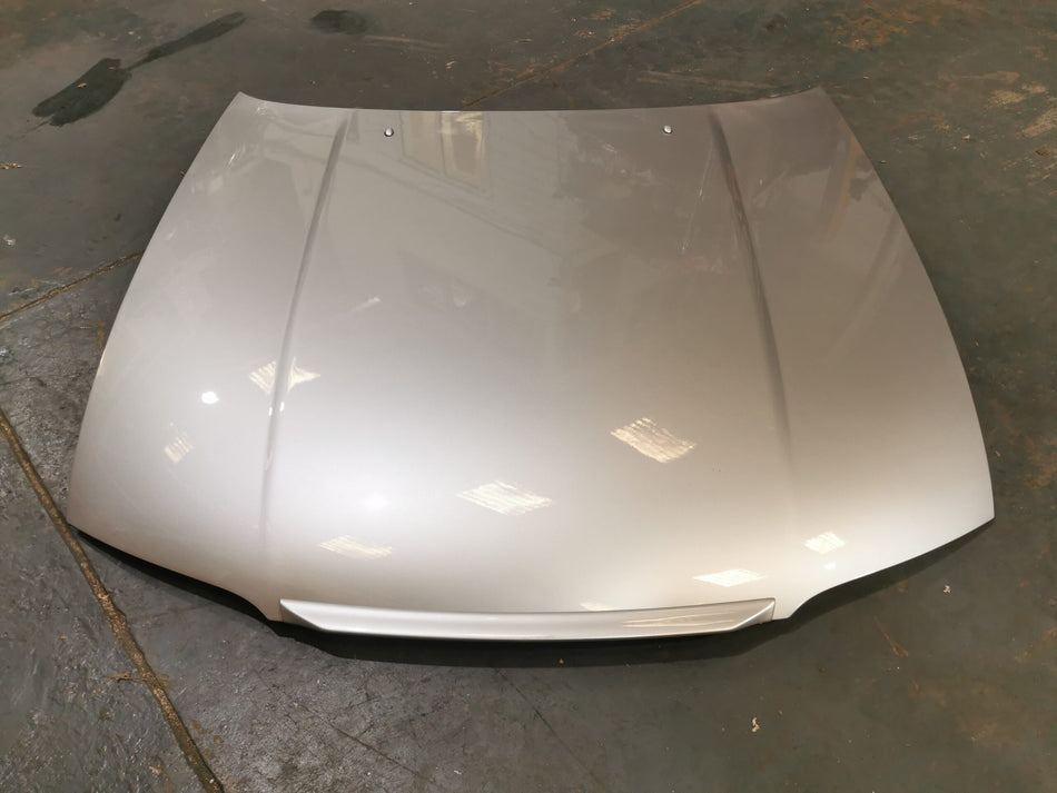 NISSAN SKYLINE R33 GTR V-SPEC BCNR33 GENUINE OEM BONNET HOOD W/ LIP