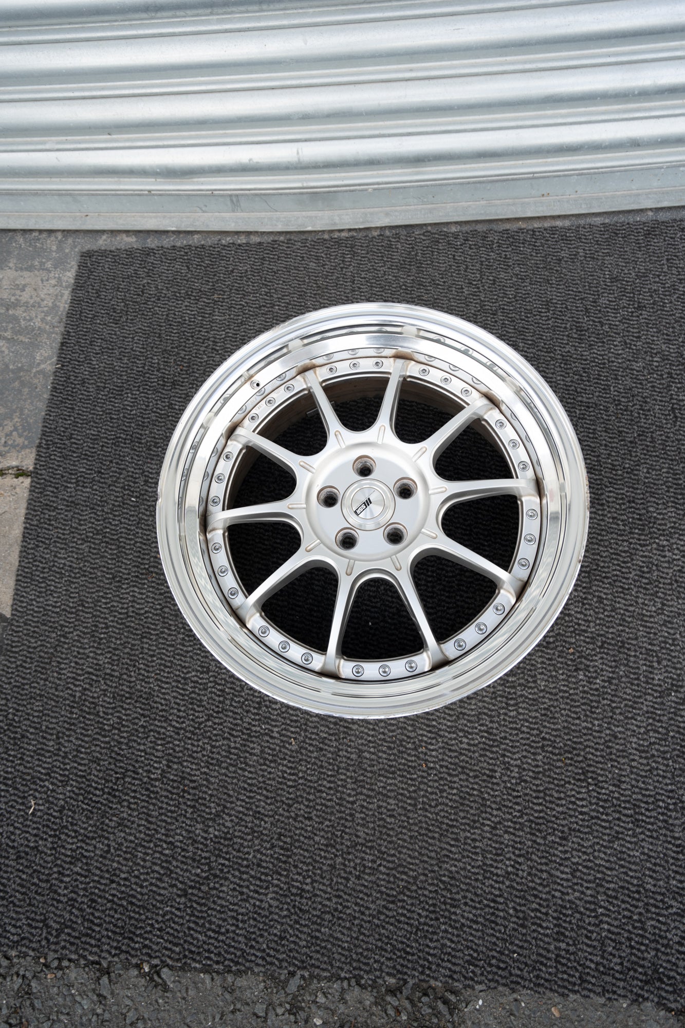 SSR PROFESSOR SP5 - JDM Distro - Buy JDM Wheels, Engines and Parts