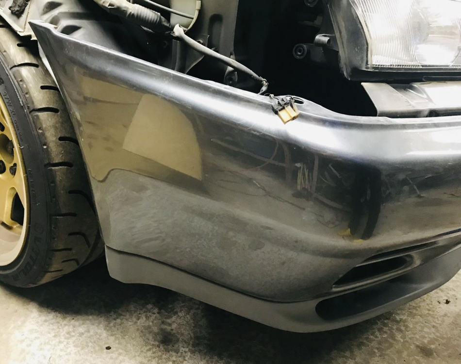 NISSAN SKYLINE R32 GTR BNR32 GENUINE FRONT BUMPER &amp; LIP