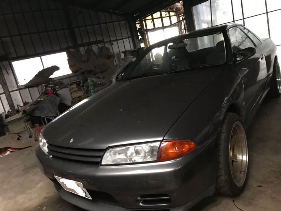 NISSAN SKYLINE R32 GTR BNR32 GENUINE FRONT BUMPER &amp; LIP