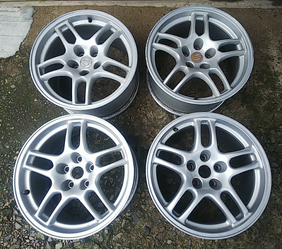 NISSAN SKYLINE R33 GTR GENUINE FORGED WHEELS