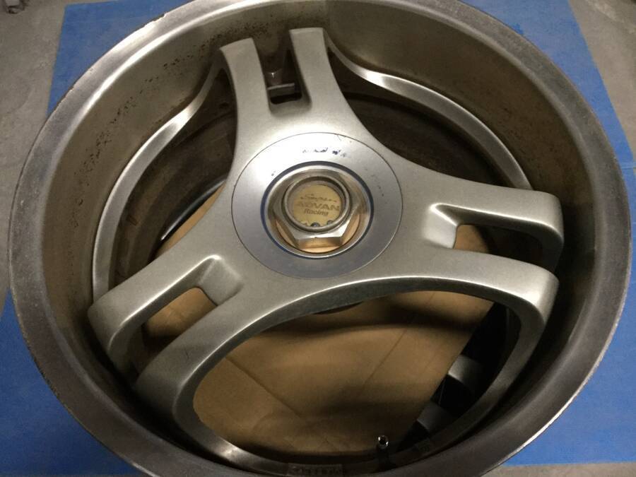 YOKOHAMA SUPER ADVAN RACING SA3R GTR