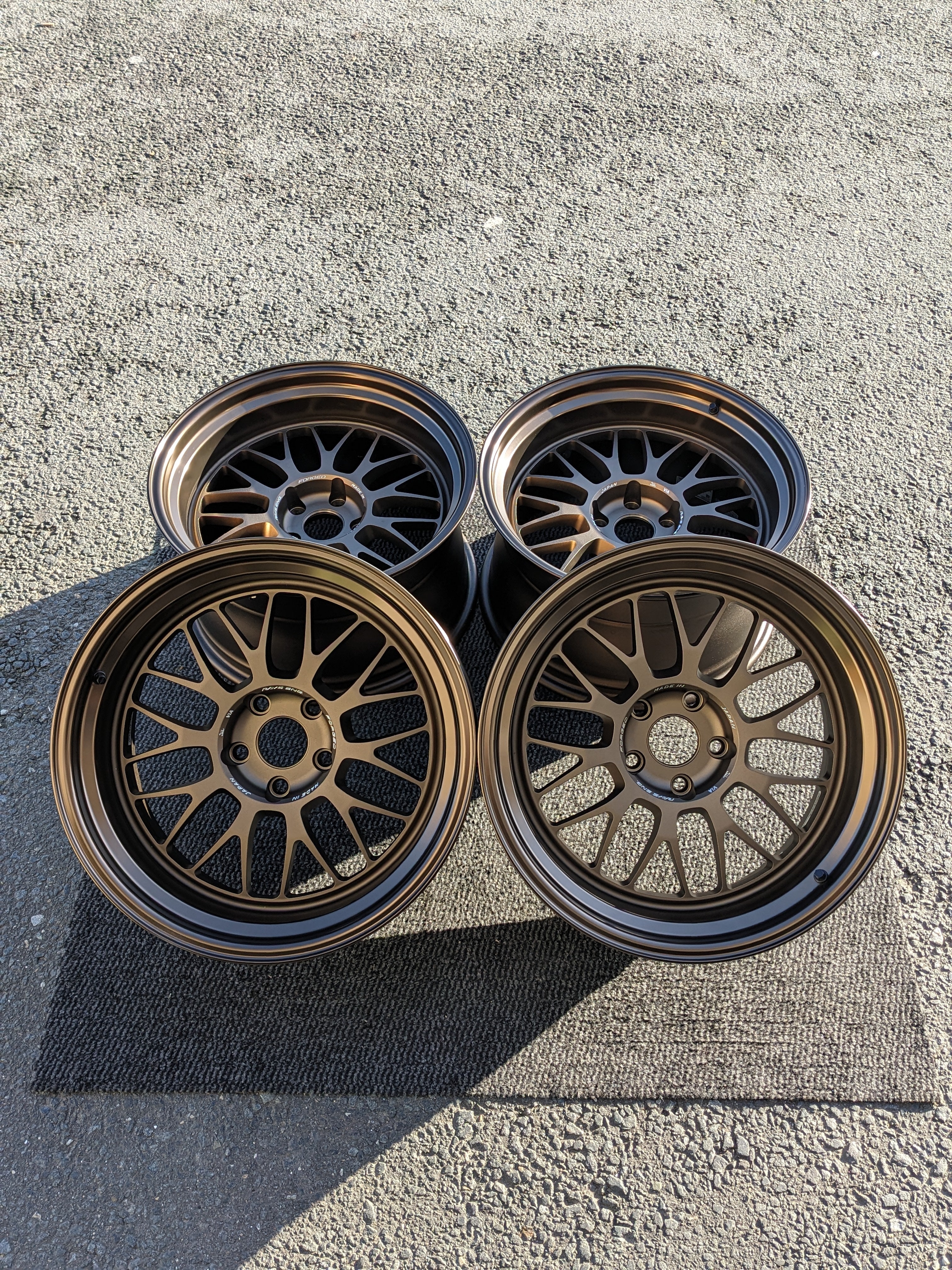 yjx11770358raysvolkracing21age